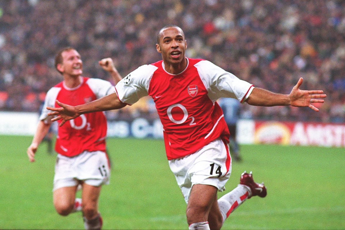 Thierry Henry được vinh danh là Cầu thủ vĩ đại nhất mọi thời đại của Giải Ngoại hạng Anh! - Mount Royal Soccer