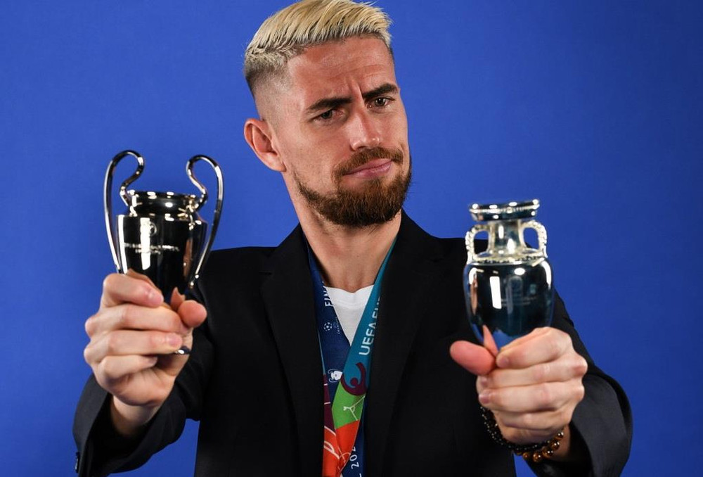 Jorginho được bình chọn là cầu thủ xuất sắc nhất châu Âu mùa giải 2020-21 | Vietnam+ (VietnamPlus)