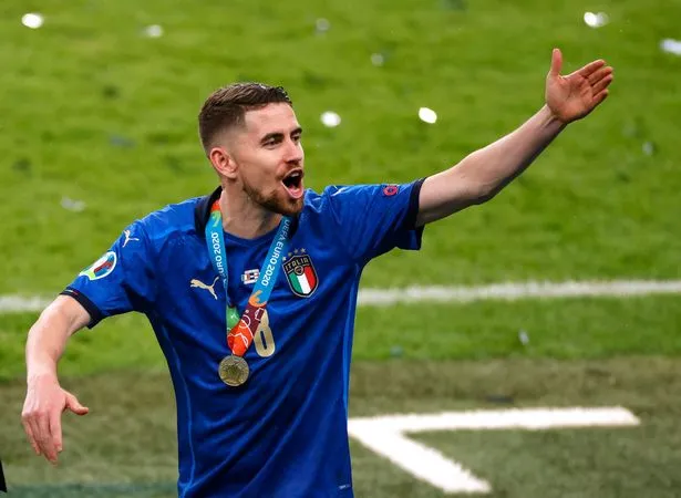 Jorginho gửi thông điệp tới Ronaldo và Messi | Báo Pháp Luật TP.HCM